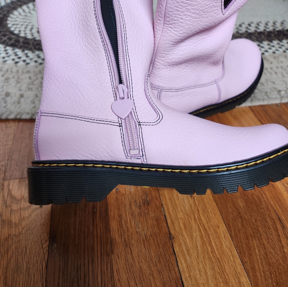 Dr. Martens Pink Bex Heart P-O Boot - Picture 5 of 11